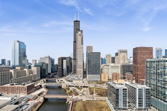 234 W Polk Street 2802, Chicago, IL 60607