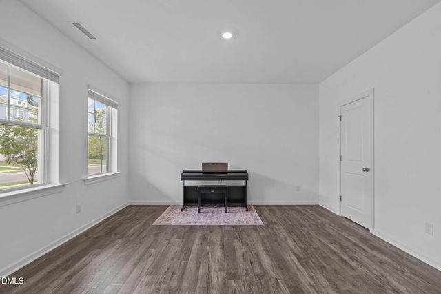 421 Rowe Way, Knightdale, NC 27545