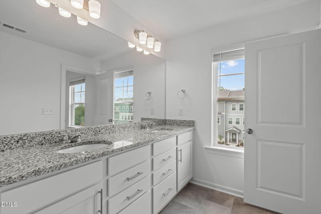 421 Rowe Way, Knightdale, NC 27545