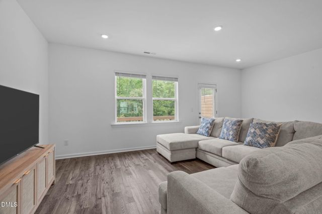 421 Rowe Way, Knightdale, NC 27545