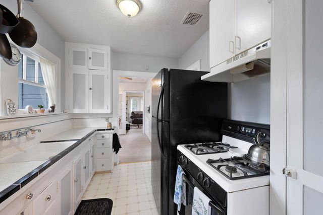 18739 Lilac St, Woodbridge, CA 95258