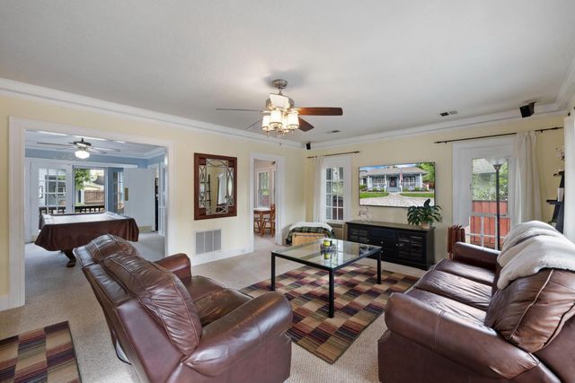 18739 Lilac St, Woodbridge, CA 95258