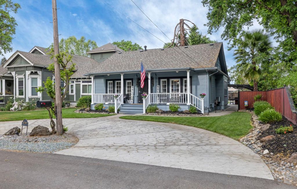 18739 Lilac St, Woodbridge, CA 95258