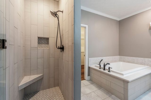 1133 Inneswood Dr, Gallatin, TN 37066