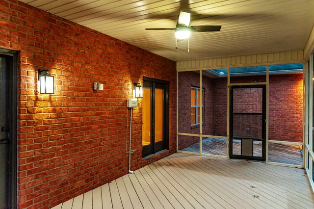 1133 Inneswood Dr, Gallatin, TN 37066