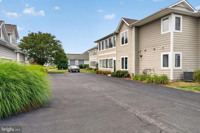 395 LAKESIDE DR, Lewes, DE 19958