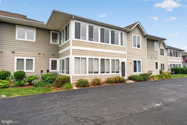 395 LAKESIDE DR, Lewes, DE 19958