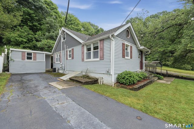 281 East Street, Wolcott, CT 06716