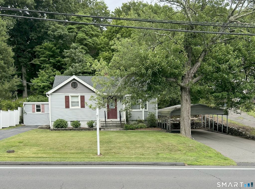 281 East Street, Wolcott, CT 06716