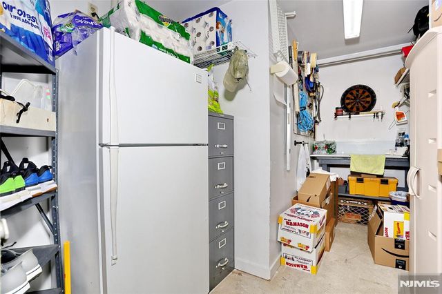 30 Reagan Way 530A, Twp Of Washington, NJ 07676