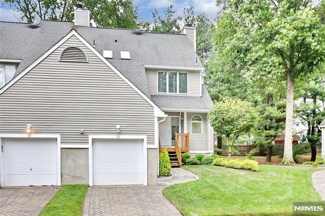 30 Reagan Way 530A, Twp Of Washington, NJ 07676