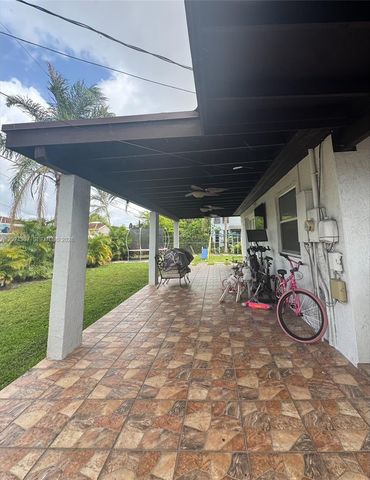 11235 NW 62nd Ave, Hialeah, FL 33012