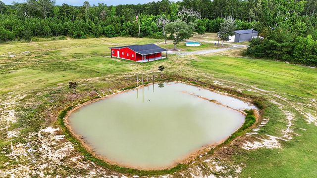135 Ponley Lane, Cottageville, SC 29435