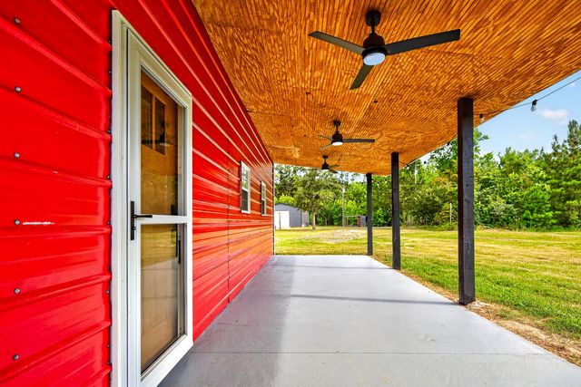 135 Ponley Lane, Cottageville, SC 29435
