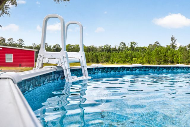 135 Ponley Lane, Cottageville, SC 29435