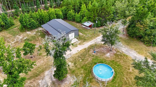135 Ponley Lane, Cottageville, SC 29435