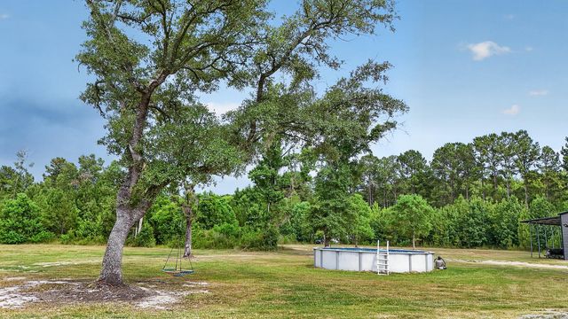 135 Ponley Lane, Cottageville, SC 29435