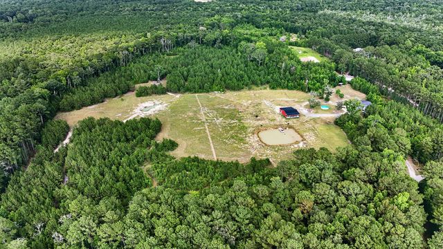135 Ponley Lane, Cottageville, SC 29435