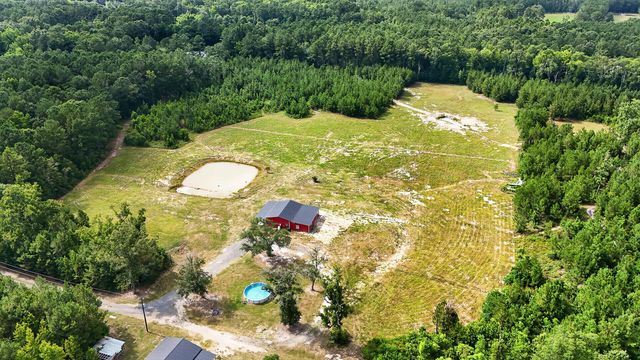 135 Ponley Lane, Cottageville, SC 29435