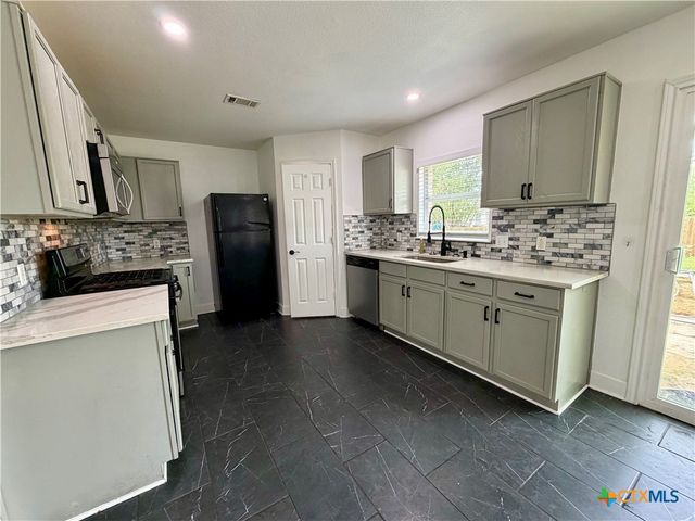 804 Tapestry Cove, Pflugerville, TX 78660