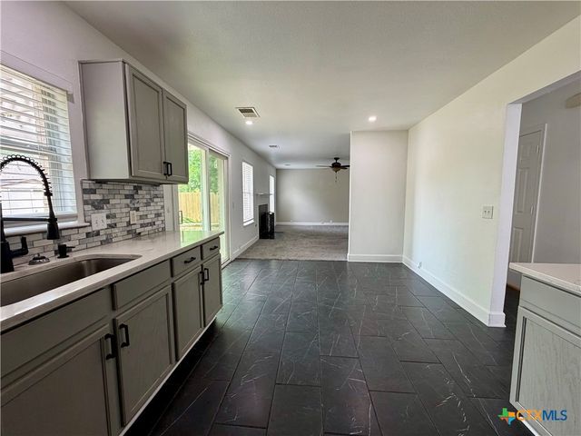 804 Tapestry Cove, Pflugerville, TX 78660