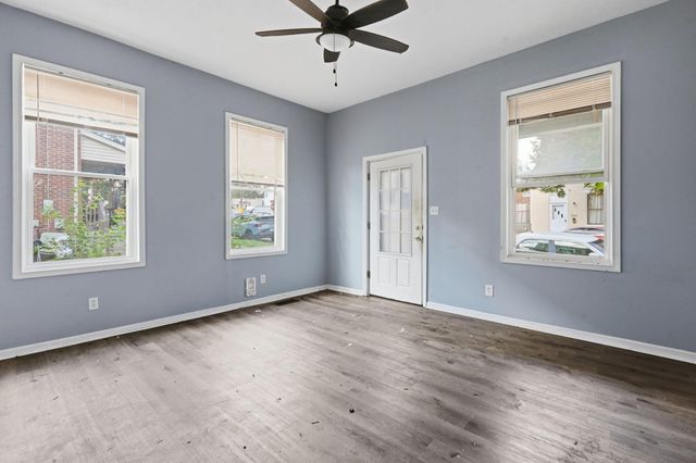 1209 Garrard Street, Covington, KY 41011