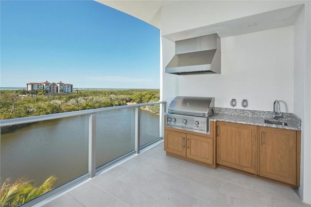 4810 Pelican Colony BLVD 504, Bonita Springs, FL 34134