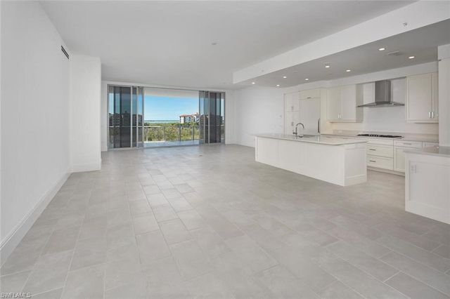 4810 Pelican Colony BLVD 504, Bonita Springs, FL 34134