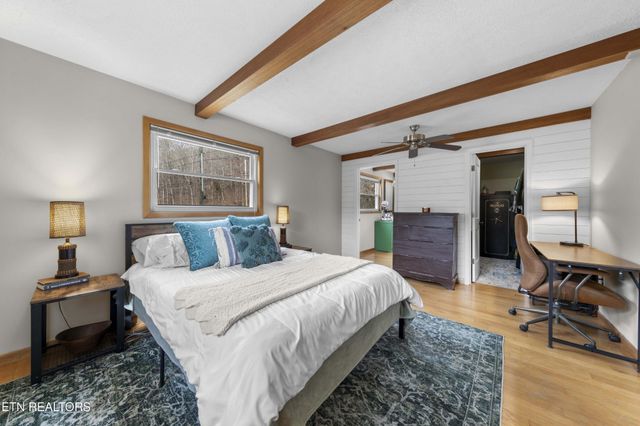 8635 Widener Rd, Knoxville, TN 37920