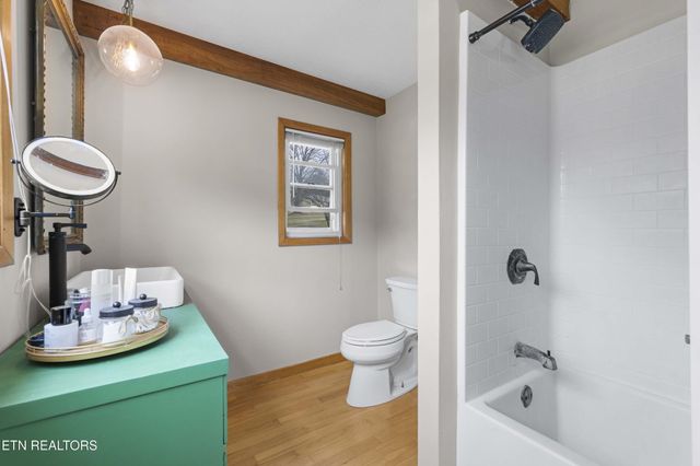 8635 Widener Rd, Knoxville, TN 37920