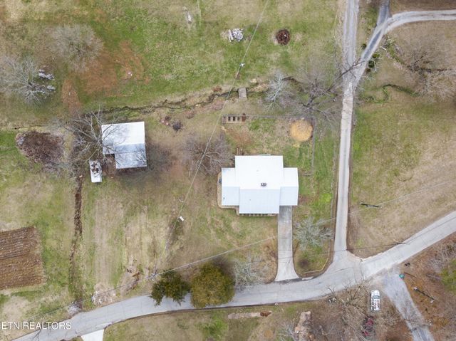 8635 Widener Rd, Knoxville, TN 37920