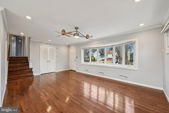 6003 JOHNNYCAKE RD, Gwynn Oak, MD 21207