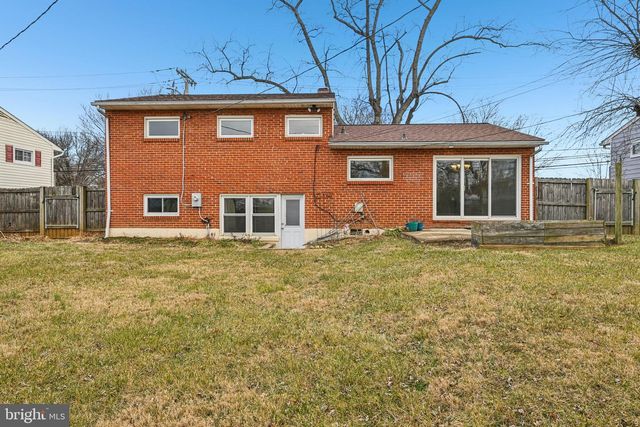 6003 JOHNNYCAKE RD, Gwynn Oak, MD 21207