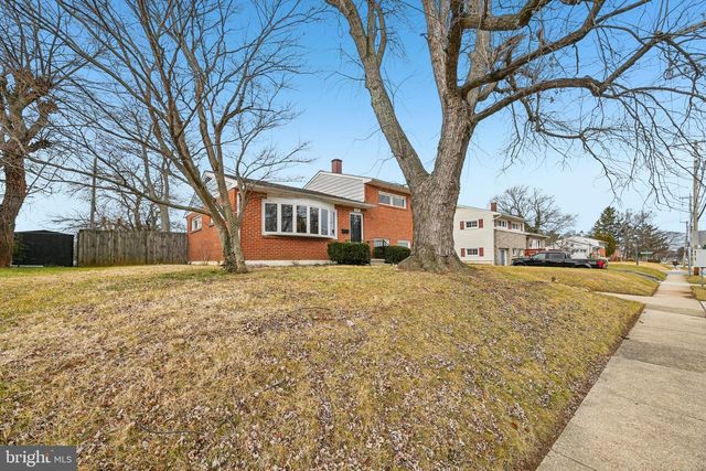 6003 JOHNNYCAKE RD, Gwynn Oak, MD 21207