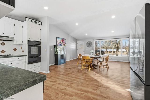 3596 Rolling Ridge Road NE, Canton, OH 44721