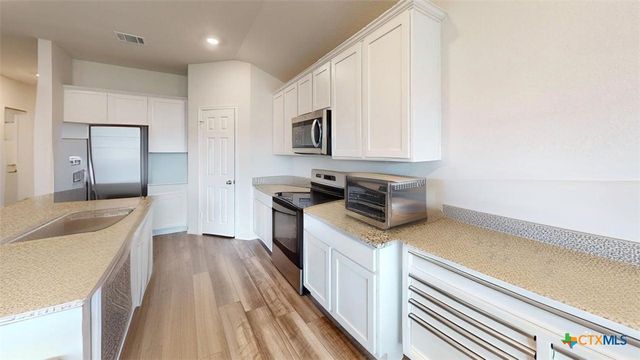 10016 Avendesora Road, Killeen, TX 76542