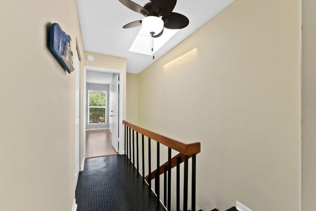 656 Kensington Place 12b, Fort Lauderdale, FL 33305