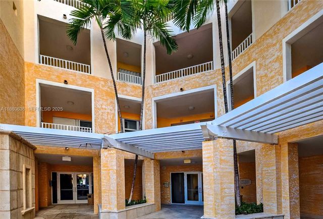 715 Crandon Blvd Ph-5 PH-5, Key Biscayne, FL 33149