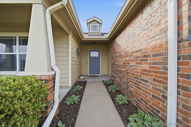 14705 E 108th Street N, Owasso, OK 74055