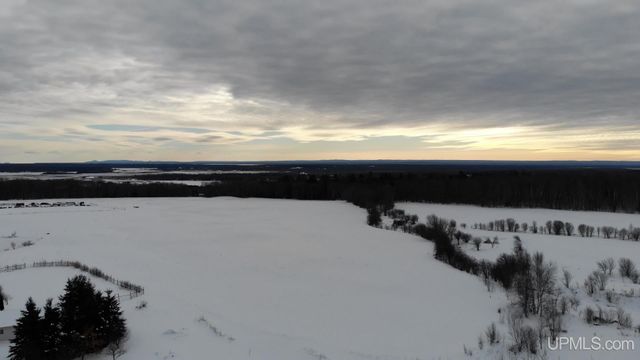 21605 Massie Road, Chassell, MI 49916