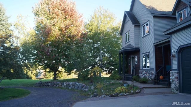 21605 Massie Road, Chassell, MI 49916