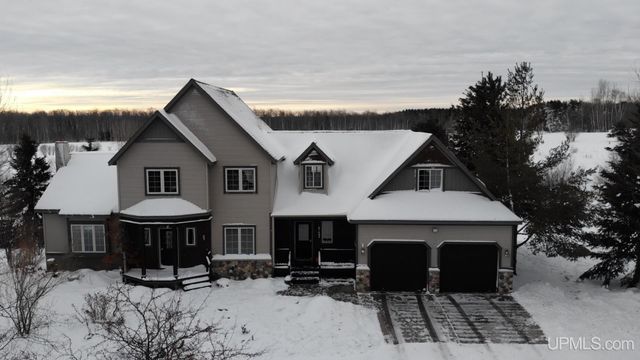 21605 Massie Road, Chassell, MI 49916