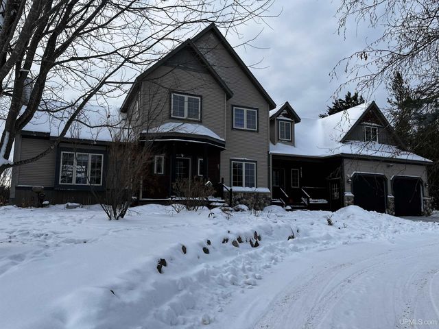 21605 Massie Road, Chassell, MI 49916