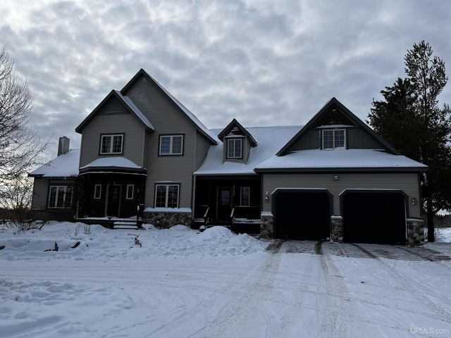 21605 Massie Road, Chassell, MI 49916