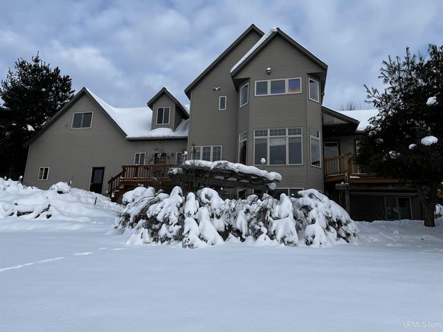 21605 Massie Road, Chassell, MI 49916