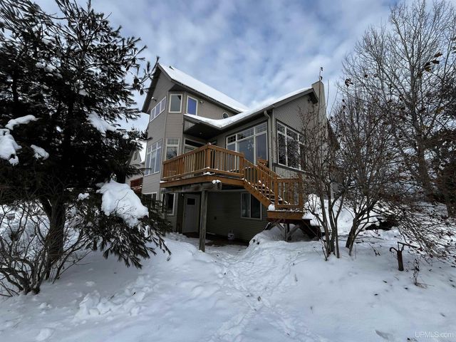 21605 Massie Road, Chassell, MI 49916