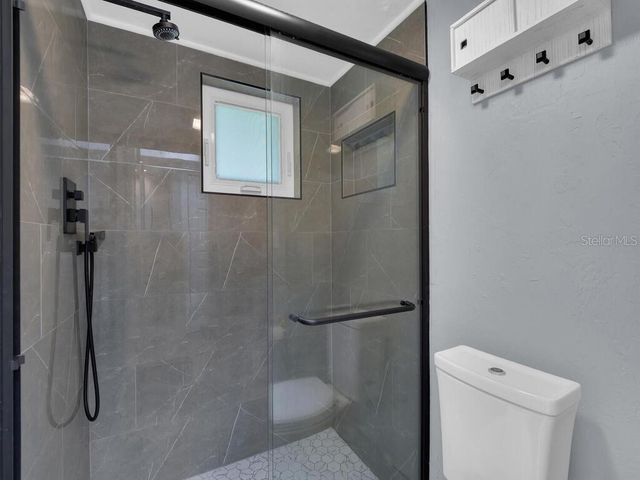 526 SE 34TH STREET, Cape Coral, FL 33904
