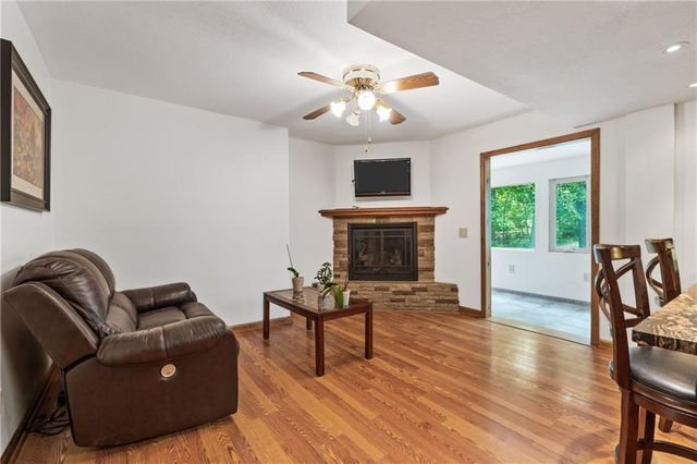 2405 E 125th Street, Kansas City, MO 64146