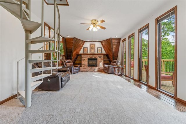 2405 E 125th Street, Kansas City, MO 64146
