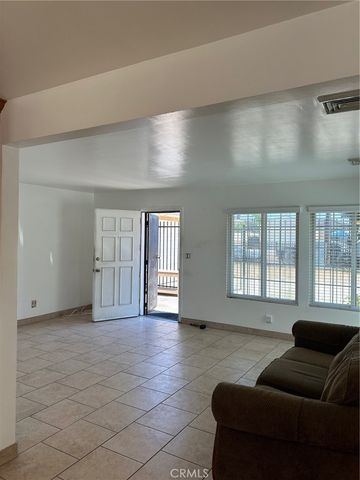 10413 Buford Avenue, Inglewood, CA 90304